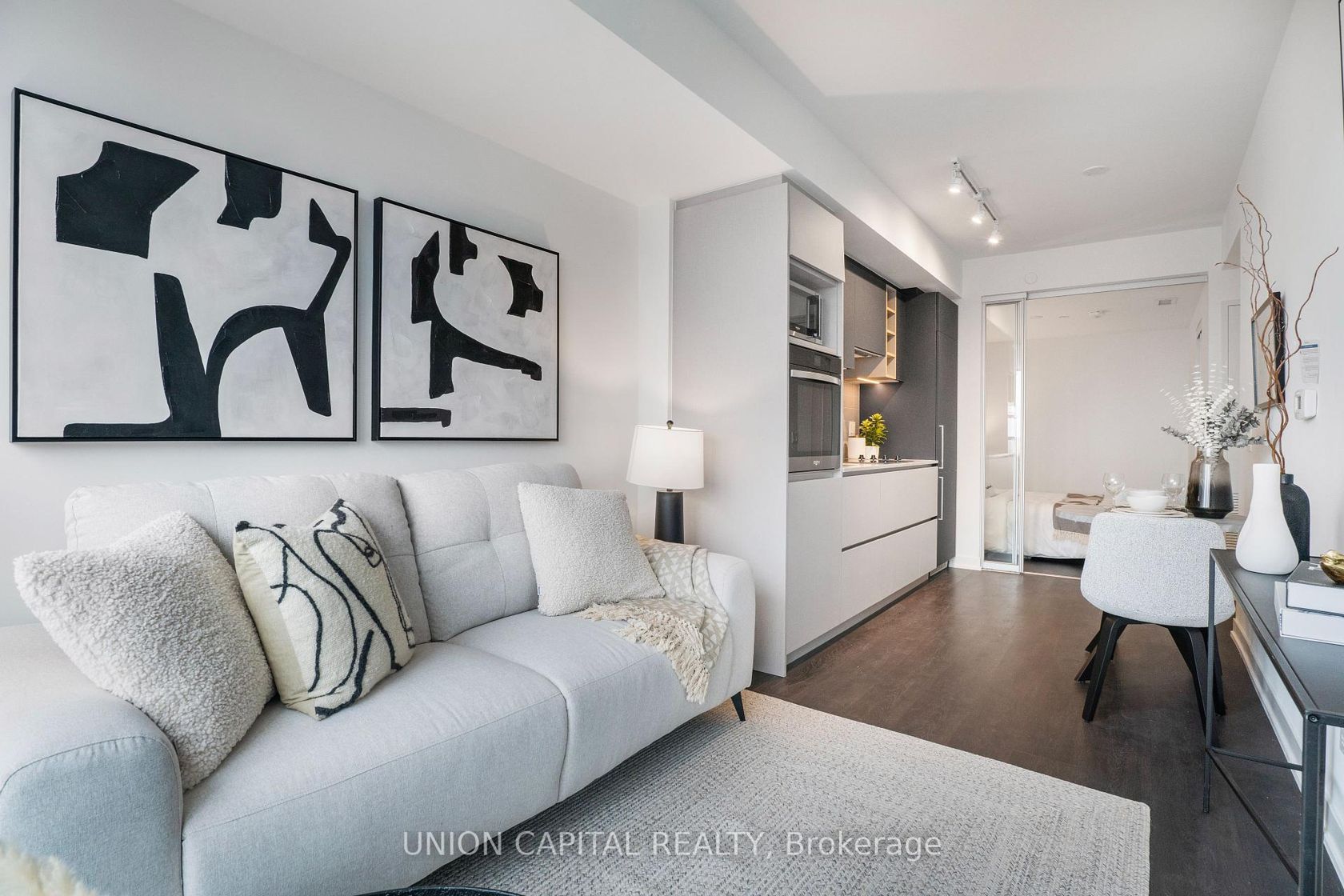 4908 - 319 Jarvis Street, Moss Park, Toronto 