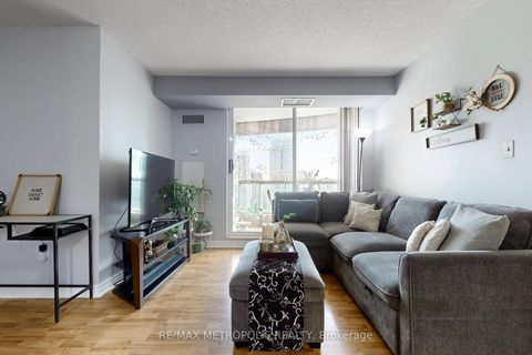Photo 9 at 2201 - 7 Lorraine Drive, Willowdale West, Toronto