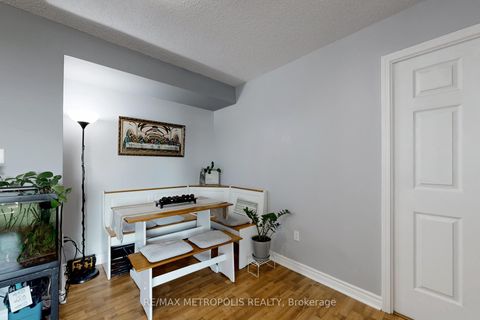 Photo 12 at 2201 - 7 Lorraine Drive, Willowdale West, Toronto