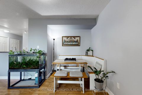 Photo 13 at 2201 - 7 Lorraine Drive, Willowdale West, Toronto
