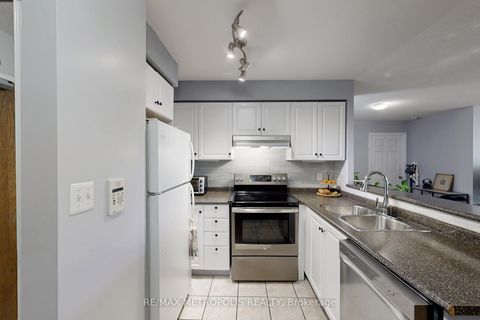 Photo 18 at 2201 - 7 Lorraine Drive, Willowdale West, Toronto