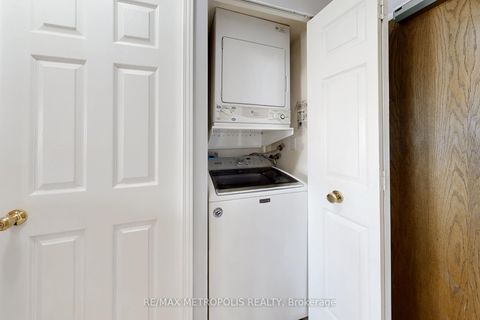 Photo 31 at 2201 - 7 Lorraine Drive, Willowdale West, Toronto