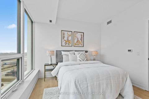 Photo 11 at PH06 - 1100 Sheppard Avenue W, York University Heights, Toronto