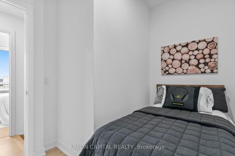 Photo 16 at PH06 - 1100 Sheppard Avenue W, York University Heights, Toronto