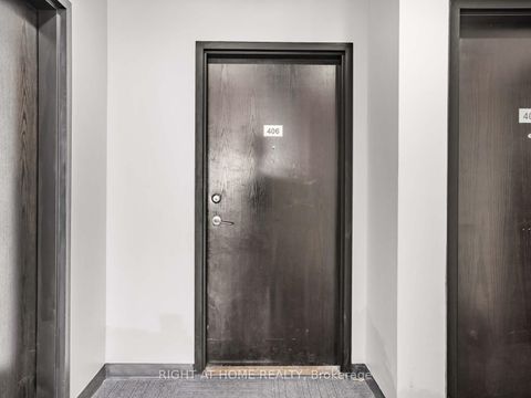 Photo 3 at 406 - 10376 Yonge Street, Mill Pond, Richmond Hill