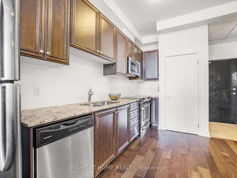 Photo 6 at 406 - 10376 Yonge Street, Mill Pond, Richmond Hill