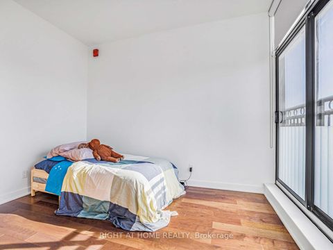 Photo 16 at 406 - 10376 Yonge Street, Mill Pond, Richmond Hill