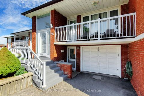 Photo 2 at 66 Cabana Drive, Humber Summit, Toronto