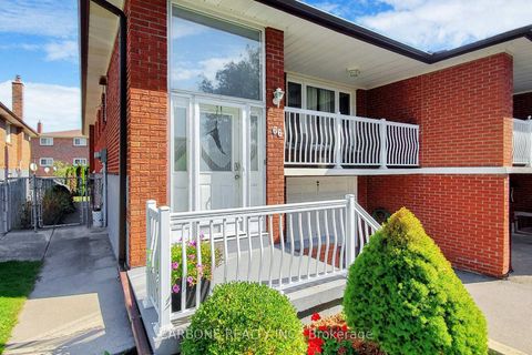Photo 3 at 66 Cabana Drive, Humber Summit, Toronto