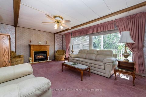 Photo 5 at 10 Mimosa Crescent, Rural Innisfil, Innisfil Photo 5 at 10 Mimosa Crescent, Rural Innisfil, Innisfil