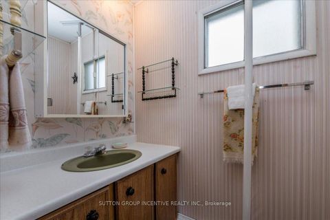 Photo 19 at 10 Mimosa Crescent, Rural Innisfil, Innisfil Photo 19 at 10 Mimosa Crescent, Rural Innisfil, Innisfil