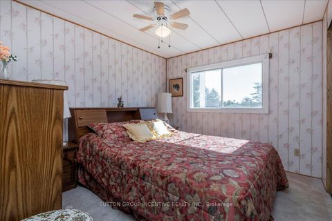 Photo 20 at 10 Mimosa Crescent, Rural Innisfil, Innisfil Photo 20 at 10 Mimosa Crescent, Rural Innisfil, Innisfil