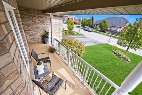 Photo 1 at 2184 Nevils Street, Alcona, Innisfil