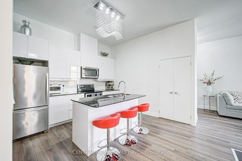 Photo 12 at 210 - 2910 Highway 7 Road, Concord, Vaughan