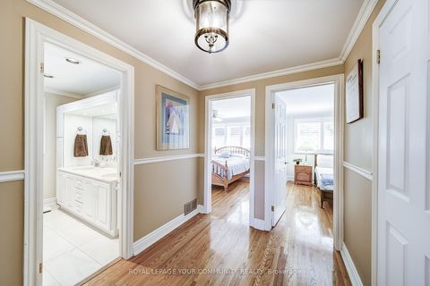 Photo 14 at 36 Devins Drive, Aurora Heights, Aurora