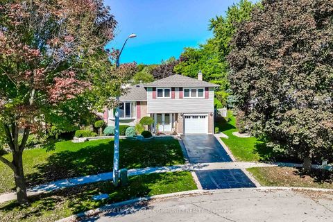 Photo 41 at 36 Devins Drive, Aurora Heights, Aurora