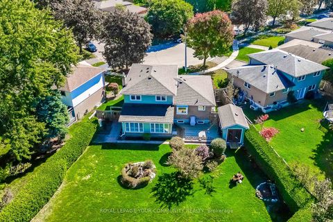 Photo 44 at 36 Devins Drive, Aurora Heights, Aurora