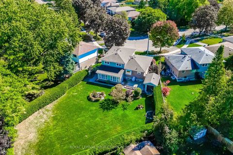 Photo 45 at 36 Devins Drive, Aurora Heights, Aurora