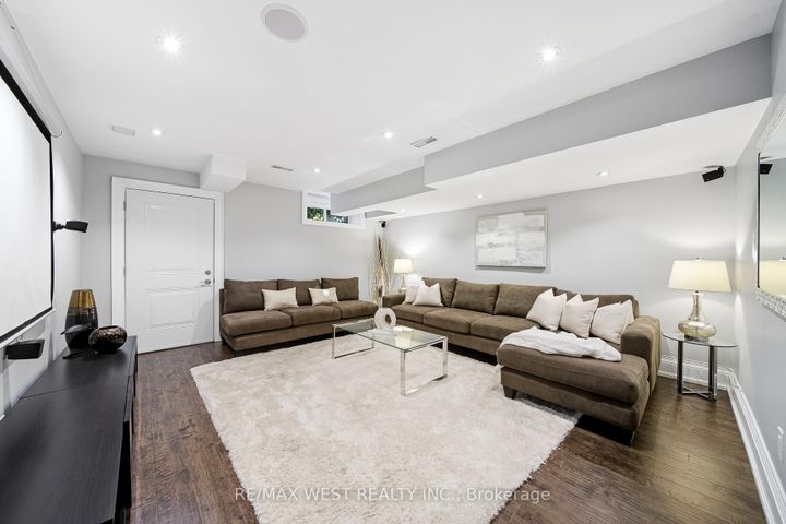 Photo 24 at 115 Dorset Road, Cliffcrest, Toronto