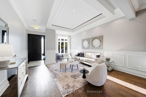 Photo 3 at 115 Dorset Road, Cliffcrest, Toronto