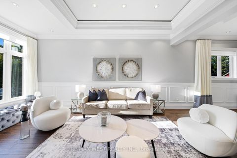 Photo 4 at 115 Dorset Road, Cliffcrest, Toronto