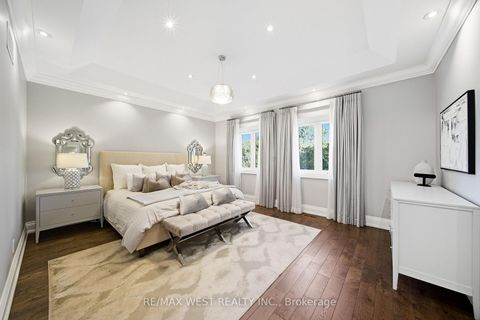 Photo 14 at 115 Dorset Road, Cliffcrest, Toronto