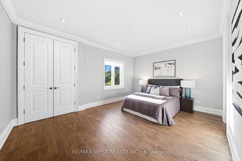 Photo 20 at 115 Dorset Road, Cliffcrest, Toronto