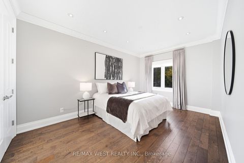 Photo 21 at 115 Dorset Road, Cliffcrest, Toronto