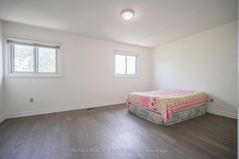 Photo 17 at 25 Auburn Avenue, Davenport, Toronto Photo 17 at 25 Auburn Avenue, Davenport, Toronto