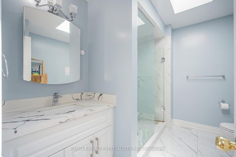 Photo 20 at 25 Auburn Avenue, Davenport, Toronto