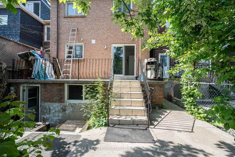 Photo 27 at 25 Auburn Avenue, Davenport, Toronto
