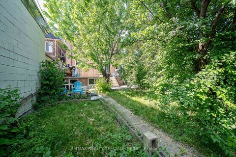 Photo 29 at 25 Auburn Avenue, Davenport, Toronto