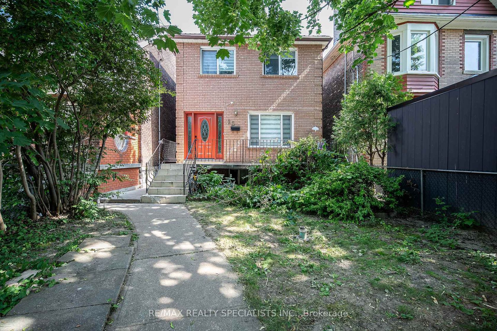 25 Auburn Avenue, Davenport, Toronto by Loree Meneguzzi Real Estate 25 Auburn Avenue, Davenport, Toronto