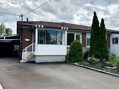 Photo 22 at 25 Bimini Crescent, Black Creek, Toronto