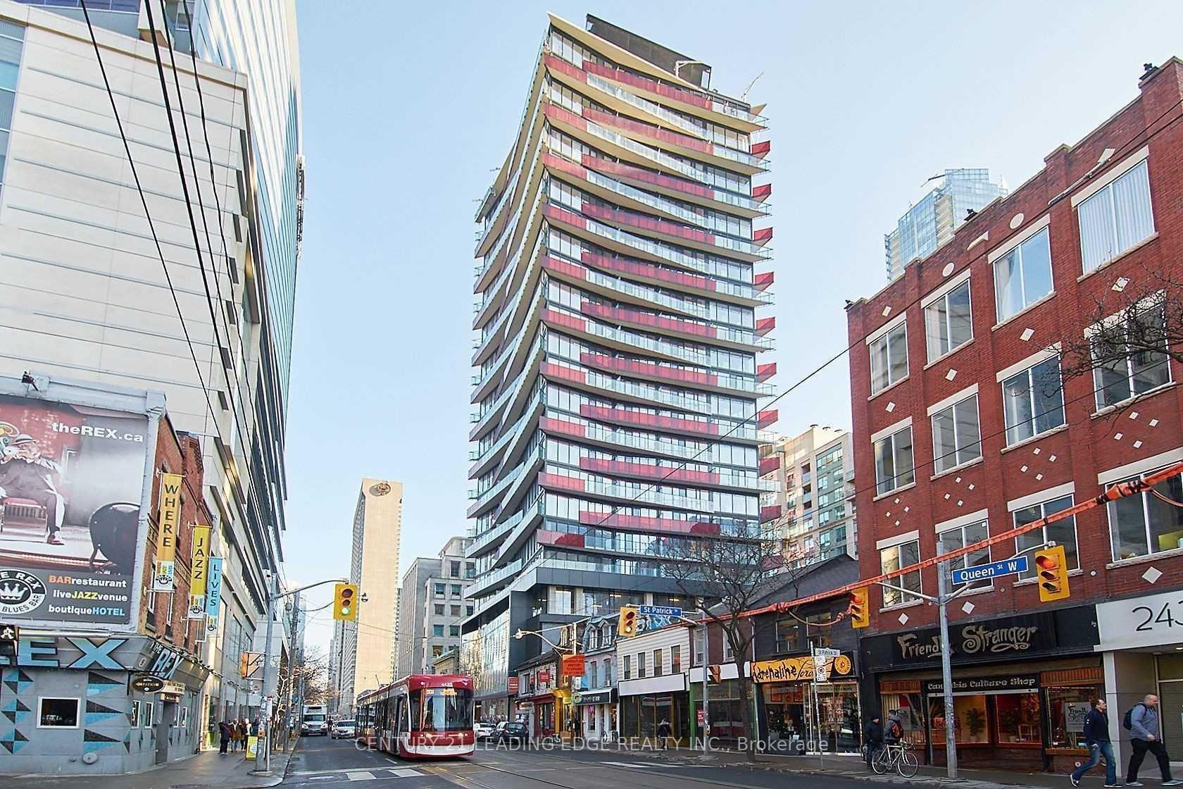 712 - 215 Queen Street W, Waterfront Communities C1, Toronto 