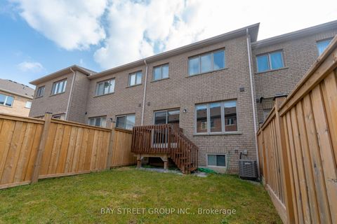 Photo 30 at 65 Bellflower Lane, Oak Ridges Lake Wilcox, Richmond Hill