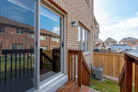 Photo 32 at 65 Bellflower Lane, Oak Ridges Lake Wilcox, Richmond Hill