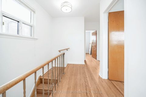Photo 14 at 3 Stanstead Drive, Bathurst Manor, Toronto