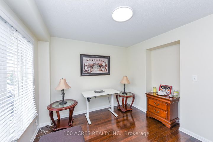 Photo 19 at 164 Gardenbrooke Trail, Bram East, Brampton