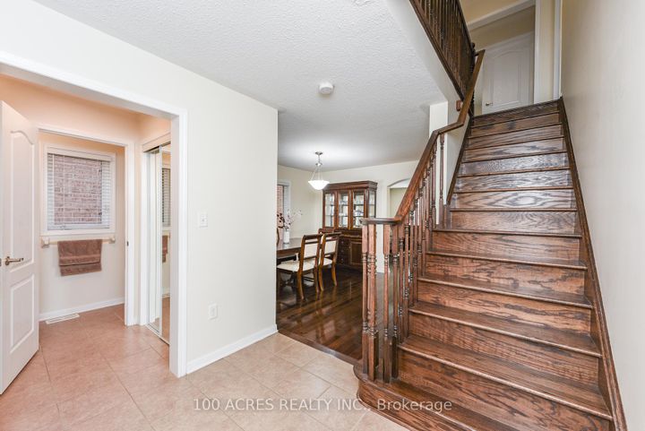 Photo 24 at 164 Gardenbrooke Trail, Bram East, Brampton