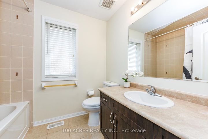 Photo 30 at 164 Gardenbrooke Trail, Bram East, Brampton