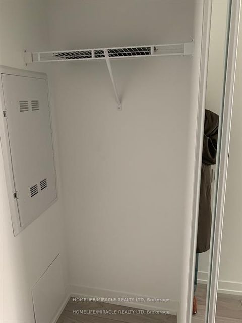 Photo 6 at 1909 - 82 Dalhousie Street, Yonge Corridor, Toronto Photo 6 at 1909 - 82 Dalhousie Street, Yonge Corridor, Toronto