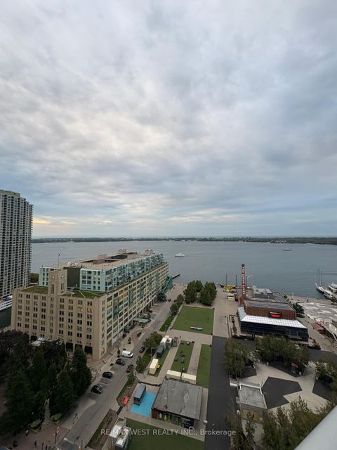 Photo 16 at 2204 - 218 Queens Quay W, Waterfront Communities C1, Toronto