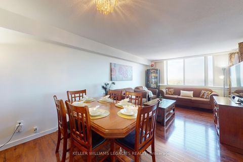 Photo 8 at 1603 - 10 Markbrook Lane, Jamestown, Toronto