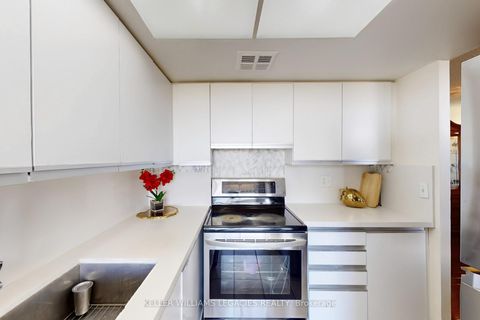 Photo 15 at 1603 - 10 Markbrook Lane, Jamestown, Toronto