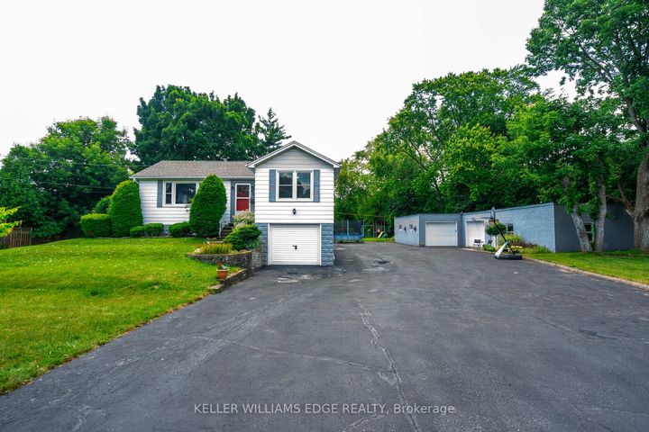 Photo 1 at 458 Elwood Road, Roseland, Burlington