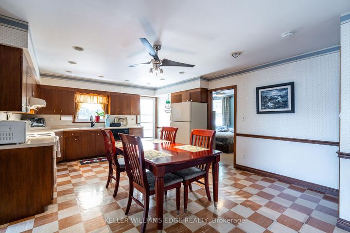 Photo 5 at 458 Elwood Road, Roseland, Burlington
