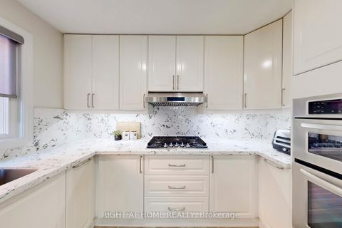 Photo 16 at 188 Oliver Lane, Maple, Vaughan