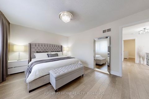 Photo 21 at 188 Oliver Lane, Maple, Vaughan