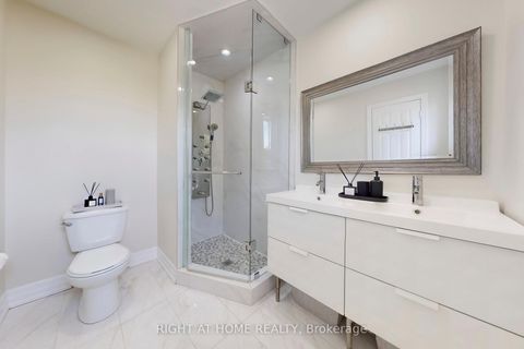 Photo 24 at 188 Oliver Lane, Maple, Vaughan